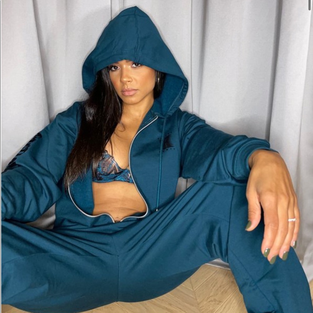 Savage X Fenty Forever Savage Showgirl Hooded Onesie- Hunter Green XS